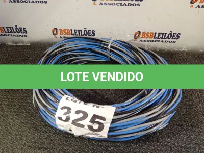 LOTE 325 - 01 – CABOS DE ENERGIA (NO ESTADO, NÃO SABEMOS SE FUNCIONA. LEILÃO NÃO TEM GARANTIA E NEM DEVOLUÇÃO, SUJEITO A POSSÍVEIS AVARIAS VISÍVEIS/OCULTAS E/OU AUSÊNCIA DE COMPONENTES)