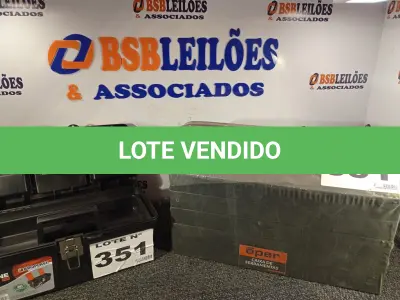 LOTE 351 - 02 – CAIXAS DE FERRAMENTAS (NO ESTADO, NÃO SABEMOS SE FUNCIONA. LEILÃO NÃO TEM GARANTIA E NEM DEVOLUÇÃO, SUJEITO A POSSÍVEIS AVARIAS VISÍVEIS/OCULTAS E/OU AUSÊNCIA DE COMPONENTES)