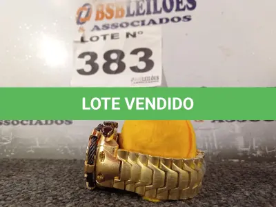 LOTE 383 - 01 – RELÓGIO (NO ESTADO, NÃO SABEMOS SE FUNCIONA. LEILÃO NÃO TEM GARANTIA E NEM DEVOLUÇÃO, SUJEITO A POSSÍVEIS AVARIAS VISÍVEIS/OCULTAS E/OU AUSÊNCIA DE COMPONENTES)