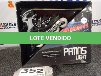 LOTE 352 - 01 – PATINS LIGHT Nº 33 AO 36 (NO ESTADO, NÃO SABEMOS SE FUNCIONA. LEILÃO NÃO TEM GARANTIA E NEM DEVOLUÇÃO, SUJEITO A POSSÍVEIS AVARIAS VISÍVEIS/OCULTAS E/OU AUSÊNCIA DE COMPONENTES)