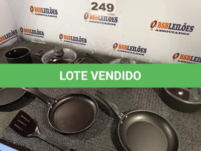 LOTE 249 - 01 - CONJUNTO DE PANELAS 07 PEÇAS ANTIADERENTE (NO ESTADO, NÃO SABEMOS SE FUNCIONA. LEILÃO NÃO TEM GARANTIA E NEM DEVOLUÇÃO, SUJEITO A POSSÍVEIS AVARIAS VISÍVEIS/OCULTAS E/OU AUSÊNCIA DE COMPONENTES)