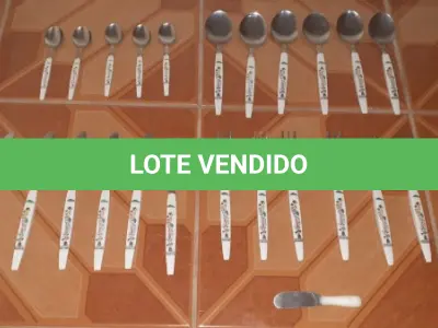 LOTE 131 - LOTE COM: TALHERES ANTIGOS DÉC. 70 - 24 PEÇAS (NO ESTADO)