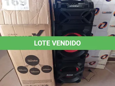 LOTE 169 - 01 - CAIXA AMPLIFICADA AMVOX ACA 1002 TROVÃO, BLUETOOTH, POTÊNCIA 1000W  (NO ESTADO, NÃO SABEMOS SE FUNCIONA. LEILÃO NÃO TEM GARANTIA E NEM DEVOLUÇÃO, SUJEITO A POSSÍVEIS AVARIAS VISÍVEIS/OCULTAS E/OU AUSÊNCIA DE COMPONENTES)