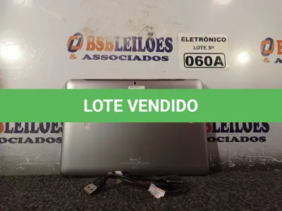 LOTE 060 - 01 TABLETE SAMSUNG TAB 2  16GB, WIFI, MODELO GT-P5110 (NO ESTADO, NÃO SABEMOS SE FUNCIONA. LEILÃO NÃO TEM GARANTIA E NEM DEVOLUÇÃO, SUJEITO A POSSÍVEIS AVARIAS VISÍVEIS/OCULTAS E/OU AUSÊNCIA DE COMPONENTES)