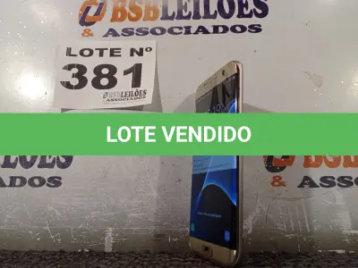 LOTE 381 - 01 – CELULAR SAMSUNG GALAXY S7 EDGE (NO ESTADO, NÃO SABEMOS SE FUNCIONA. LEILÃO NÃO TEM GARANTIA E NEM DEVOLUÇÃO, SUJEITO A POSSÍVEIS AVARIAS VISÍVEIS/OCULTAS E/OU AUSÊNCIA DE COMPONENTES)