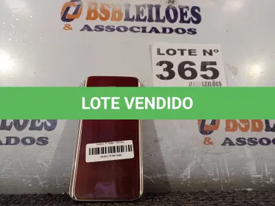 LOTE 365 - 01 – CELULAR SAMSUNG GALAXY S7 EDGE (NO ESTADO, NÃO SABEMOS SE FUNCIONA. LEILÃO NÃO TEM GARANTIA E NEM DEVOLUÇÃO, SUJEITO A POSSÍVEIS AVARIAS VISÍVEIS/OCULTAS E/OU AUSÊNCIA DE COMPONENTES)