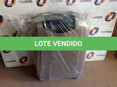 LOTE 308 - 01 - MALA DE VIAGEM (NO ESTADO, NÃO SABEMOS SE FUNCIONA. LEILÃO NÃO TEM GARANTIA E NEM DEVOLUÇÃO, SUJEITO A POSSÍVEIS AVARIAS VISÍVEIS/OCULTAS E/OU AUSÊNCIA DE COMPONENTES)