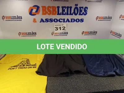 LOTE 312 - 10 – PEÇAS DE ROUPAS MASCULINAS DIVERSAS (NO ESTADO, NÃO SABEMOS SE FUNCIONA. LEILÃO NÃO TEM GARANTIA E NEM DEVOLUÇÃO, SUJEITO A POSSÍVEIS AVARIAS VISÍVEIS/OCULTAS E/OU AUSÊNCIA DE COMPONENTES)