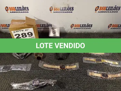 LOTE 289 - 12 – RELÓGIOS DIVERSOS (NO ESTADO, NÃO SABEMOS SE FUNCIONA. LEILÃO NÃO TEM GARANTIA E NEM DEVOLUÇÃO, SUJEITO A POSSÍVEIS AVARIAS VISÍVEIS/OCULTAS E/OU AUSÊNCIA DE COMPONENTES)