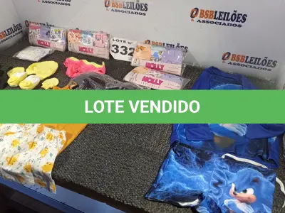 LOTE 332 - 31 – PEÇAS DE ROUPAS INFANTIL DIVERSAS (NO ESTADO, NÃO SABEMOS SE FUNCIONA. LEILÃO NÃO TEM GARANTIA E NEM DEVOLUÇÃO, SUJEITO A POSSÍVEIS AVARIAS VISÍVEIS/OCULTAS E/OU AUSÊNCIA DE COMPONENTES)