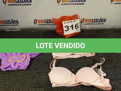 LOTE 316 - 11 – PEÇAS DE ROUPAS INFANTIL DIVERSAS (NO ESTADO, NÃO SABEMOS SE FUNCIONA. LEILÃO NÃO TEM GARANTIA E NEM DEVOLUÇÃO, SUJEITO A POSSÍVEIS AVARIAS VISÍVEIS/OCULTAS E/OU AUSÊNCIA DE COMPONENTES)