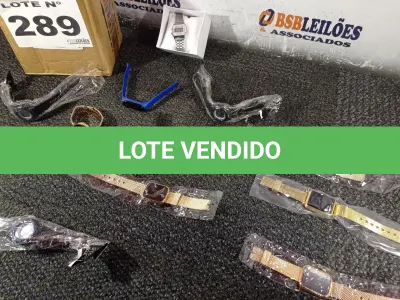 LOTE 289 - 12 – RELÓGIOS DIVERSOS (NO ESTADO, NÃO SABEMOS SE FUNCIONA. LEILÃO NÃO TEM GARANTIA E NEM DEVOLUÇÃO, SUJEITO A POSSÍVEIS AVARIAS VISÍVEIS/OCULTAS E/OU AUSÊNCIA DE COMPONENTES)