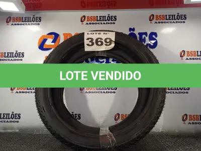 LOTE 369 - 02 - PNEUS MOTO (NO ESTADO, NÃO SABEMOS SE FUNCIONA. LEILÃO NÃO TEM GARANTIA E NEM DEVOLUÇÃO, SUJEITO A POSSÍVEIS AVARIAS VISÍVEIS/OCULTAS E/OU AUSÊNCIA DE COMPONENTES)