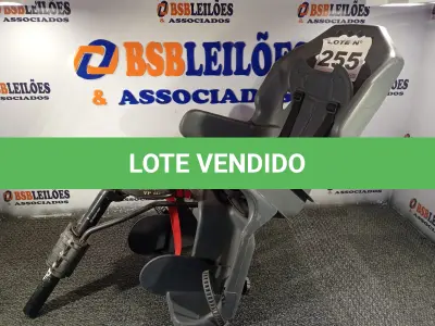 LOTE 255 - 01 - CADEIRINHA CRIANÇA BIKE TRASEIRA (NO ESTADO, NÃO SABEMOS SE FUNCIONA. LEILÃO NÃO TEM GARANTIA E NEM DEVOLUÇÃO, SUJEITO A POSSÍVEIS AVARIAS VISÍVEIS/OCULTAS E/OU AUSÊNCIA DE COMPONENTES)