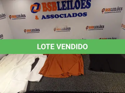 LOTE 293 - 06 – PEÇAS DE ROUPAS FEMININAS (NO ESTADO, NÃO SABEMOS SE FUNCIONA. LEILÃO NÃO TEM GARANTIA E NEM DEVOLUÇÃO, SUJEITO A POSSÍVEIS AVARIAS VISÍVEIS/OCULTAS E/OU AUSÊNCIA DE COMPONENTES)