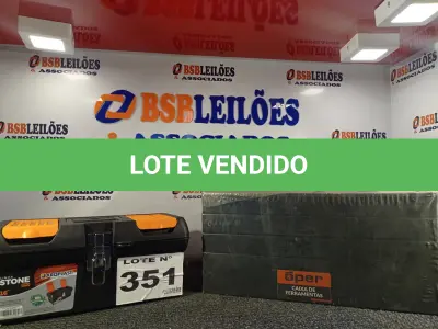 LOTE 351 - 02 – CAIXAS DE FERRAMENTAS (NO ESTADO, NÃO SABEMOS SE FUNCIONA. LEILÃO NÃO TEM GARANTIA E NEM DEVOLUÇÃO, SUJEITO A POSSÍVEIS AVARIAS VISÍVEIS/OCULTAS E/OU AUSÊNCIA DE COMPONENTES)