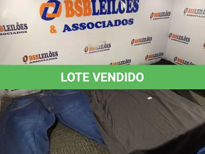 LOTE 359 - 06 – PEÇAS DE ROUPAS MASCULINAS (NO ESTADO, NÃO SABEMOS SE FUNCIONA. LEILÃO NÃO TEM GARANTIA E NEM DEVOLUÇÃO, SUJEITO A POSSÍVEIS AVARIAS VISÍVEIS/OCULTAS E/OU AUSÊNCIA DE COMPONENTES)