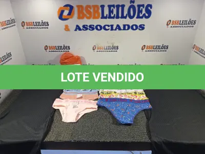 LOTE 238 - 20 – PEÇAS DE ROUPAS FEMININAS DIVERSAS (NO ESTADO, NÃO SABEMOS SE FUNCIONA. LEILÃO NÃO TEM GARANTIA E NEM DEVOLUÇÃO, SUJEITO A POSSÍVEIS AVARIAS VISÍVEIS/OCULTAS E/OU AUSÊNCIA DE COMPONENTES)