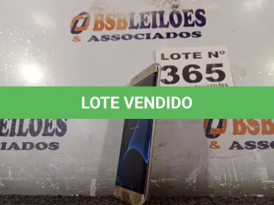 LOTE 365 - 01 – CELULAR SAMSUNG GALAXY S7 EDGE (NO ESTADO, NÃO SABEMOS SE FUNCIONA. LEILÃO NÃO TEM GARANTIA E NEM DEVOLUÇÃO, SUJEITO A POSSÍVEIS AVARIAS VISÍVEIS/OCULTAS E/OU AUSÊNCIA DE COMPONENTES)