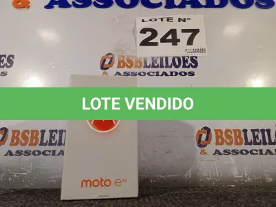 LOTE 247 - 01 - CELULAR MOTOROLA MOTO E6S 64GB 4G TELA 6.1 4GB RAM (NO ESTADO, NÃO SABEMOS SE FUNCIONA. LEILÃO NÃO TEM GARANTIA E NEM DEVOLUÇÃO, SUJEITO A POSSÍVEIS AVARIAS VISÍVEIS/OCULTAS E/OU AUSÊNCIA DE COMPONENTES)