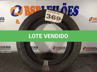 LOTE 369 - 02 - PNEUS MOTO (NO ESTADO, NÃO SABEMOS SE FUNCIONA. LEILÃO NÃO TEM GARANTIA E NEM DEVOLUÇÃO, SUJEITO A POSSÍVEIS AVARIAS VISÍVEIS/OCULTAS E/OU AUSÊNCIA DE COMPONENTES)