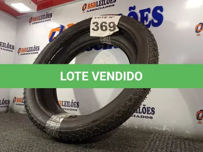 LOTE 369 - 02 - PNEUS MOTO (NO ESTADO, NÃO SABEMOS SE FUNCIONA. LEILÃO NÃO TEM GARANTIA E NEM DEVOLUÇÃO, SUJEITO A POSSÍVEIS AVARIAS VISÍVEIS/OCULTAS E/OU AUSÊNCIA DE COMPONENTES)