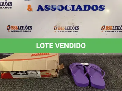 LOTE 294 - 02 – PARES DE CALÇADOS FEMININO Nº 35 (NO ESTADO, NÃO SABEMOS SE FUNCIONA. LEILÃO NÃO TEM GARANTIA E NEM DEVOLUÇÃO, SUJEITO A POSSÍVEIS AVARIAS VISÍVEIS/OCULTAS E/OU AUSÊNCIA DE COMPONENTES)