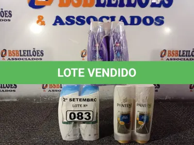 LOTE 083 - 06 FRASCOS DE CONDICIONADOR AUSSIE 180ML, 06 FRASCOS DE SHAMPOO HEAD&SHOUDERS ANTICOCEIRA 200ML E 06 FRASCOS DE CONDICIONADOR PANTENE PRO-V BRILHO EXTREMO 175ML. (NO ESTADO) ATENÇÃO! FAZER A VISITAÇÃO ANTES DE ARREMATAR, NÃO SABEMOS SE FUNCIONA. LEILÃO NÃO TEM GARANTIA E NEM DEVOLUÇÃO, SUJEITO A POSSÍVEIS AVARIAS VISÍVEIS/OCULTAS E/OU AUSÊNCIA DE COMPONENTES.
