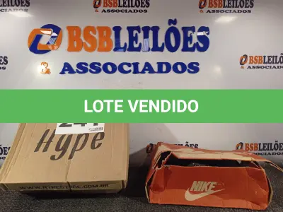LOTE 241 - 02 – PARES DE CALÇADOS MASCULINOS Nº 41 (NO ESTADO, NÃO SABEMOS SE FUNCIONA. LEILÃO NÃO TEM GARANTIA E NEM DEVOLUÇÃO, SUJEITO A POSSÍVEIS AVARIAS VISÍVEIS/OCULTAS E/OU AUSÊNCIA DE COMPONENTES)