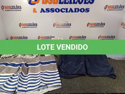 LOTE 366 - 08 – PEÇAS DE ROUPAS MASCULINAS (NO ESTADO, NÃO SABEMOS SE FUNCIONA. LEILÃO NÃO TEM GARANTIA E NEM DEVOLUÇÃO, SUJEITO A POSSÍVEIS AVARIAS VISÍVEIS/OCULTAS E/OU AUSÊNCIA DE COMPONENTES)