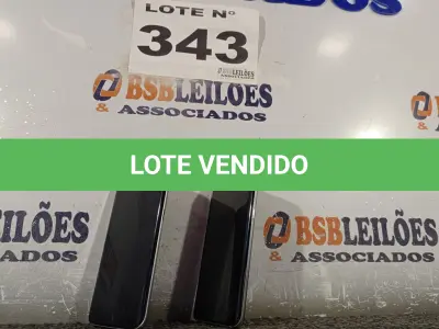 LOTE 343 - 02 – APARELHOS CELULARES DIVERSOS (NO ESTADO, NÃO SABEMOS SE FUNCIONA. LEILÃO NÃO TEM GARANTIA E NEM DEVOLUÇÃO, SUJEITO A POSSÍVEIS AVARIAS VISÍVEIS/OCULTAS E/OU AUSÊNCIA DE COMPONENTES)