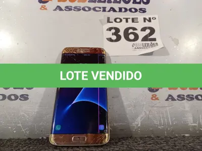 LOTE 362 - 01 – CELULAR SAMSUNG GALAXY S7 EDGE (NO ESTADO, NÃO SABEMOS SE FUNCIONA. LEILÃO NÃO TEM GARANTIA E NEM DEVOLUÇÃO, SUJEITO A POSSÍVEIS AVARIAS VISÍVEIS/OCULTAS E/OU AUSÊNCIA DE COMPONENTES)