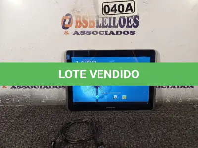 LOTE 040 - 01 TABLETE SAMSUNG TAB 2  16GB, WIFI, MODELO GT-P5110 (NO ESTADO, NÃO SABEMOS SE FUNCIONA. LEILÃO NÃO TEM GARANTIA E NEM DEVOLUÇÃO, SUJEITO A POSSÍVEIS AVARIAS VISÍVEIS/OCULTAS E/OU AUSÊNCIA DE COMPONENTES)