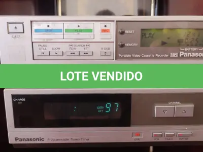 LOTE 344 - VÍDEO CASSETE PANASONIC PV-8.000  STEREO  FUNCIONANDO PERFEITAMENTE (NO ESTADO)