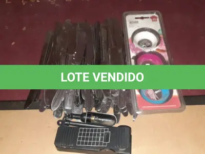 LOTE 405 - LOTE COM: 200 FACAS EM INOX (NO ESTADO)