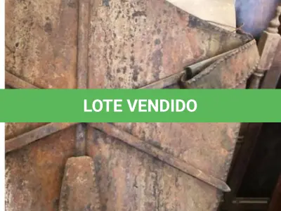 LOTE 269 - BRASÃO MUITO  ANTIGO COM ÓTIMOS DETALHES 60X 30CM (NO ESTADO)