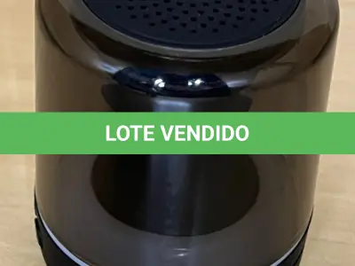 LOTE 057 - 01 CAIXINHA DE SOM PRETA TRANSLUCIDA(NO ESTADO)
