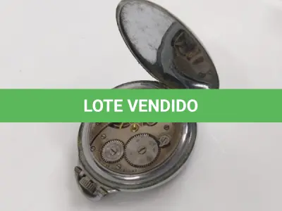 LOTE 293 - LOTE COM 3 RELÓGIOS A CORDA ORIGINAIS RAROS TODOS NECESSITA REVISÃO ESTÃO ANOS GUARDADO S. RAILWAY REGULATOR THE CONQUEROR, RARIDADE, DÉCADA DE 1920/40, CONSERVADO, RELÓGIO CYMA, MÁQUINA SUIÇA, A CORDA, COMPLETO,, 01RELÓGIO ANTIGO SEKLAM (NO ESTADO)