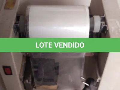 LOTE 428 - 01 PLASTIFICADORA FUNCIONA ATE O MOMENTO (NO ESTADO)