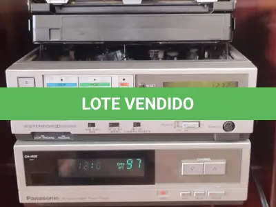 LOTE 344 - VÍDEO CASSETE PANASONIC PV-8.000  STEREO  FUNCIONANDO PERFEITAMENTE (NO ESTADO)