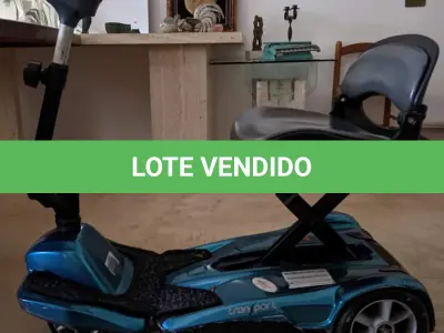 LOTE 267 - SCOOTER FUNCIONANDO PERFEITAMENTE CARGA NA BATERIA TUDO OK ÓTIMO ESTADO ENVIAMOS PARA QUALQUER LUGAR DO BRASIL, MEDIANTE PAGAMENTO DO FRETE POR CONTA DO COMPRADOR (NO ESTADO)