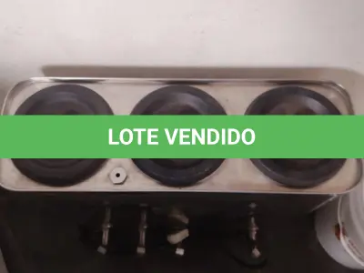 LOTE 426 - CAFETEIRA  EM INOX (NO ESTADO)