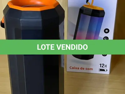 LOTE 015 - 01 CAIXA DE SOM COM BATERIA DE ATE 12H DE DURAÇÃO(NO ESTADO)