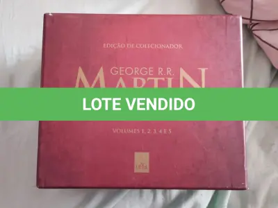 LOTE 613 - BOX - AS CRÔNICAS DE GELO E FOGO - GAME OF THRONES - EDIÇÃO DO COLECIONADOR.(NO ESTADO)