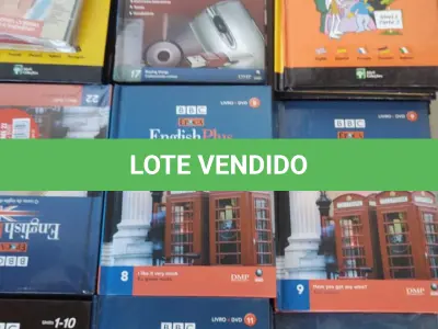 LOTE 593 - LOTE COM DIVERSOS CURSOS DE LÍNGUAS INGLÊS FRANCÊS (NO ESTADO)