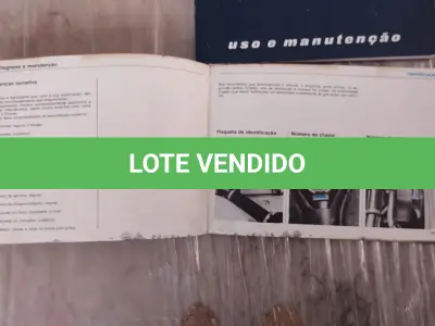LOTE 608 - MANUAL DO PROPRIETÁRIO BRASÍLIA 1975 + BRINDE (NO ESTADO)