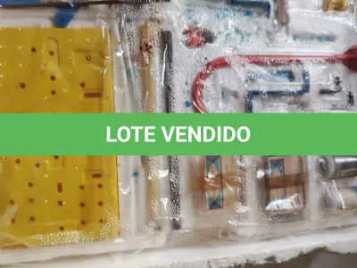LOTE 526 - BRINQUEDO MINI LABORATÓRIO EXITUS (NO ESTADO)