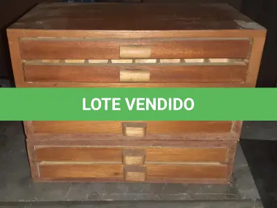 LOTE 477 - MÁQUINA DE PERSONALIZAR GUARDANAPOS CANETAS ETC COMPLETÍSSIMA COM  JOGOS DE LETRAS MANUSCRITAS,  MAIÚSCULAS, MINÚSCULAS, NÚMEROS, ROLOS DE FITAS PARA PERSONALIZAR (NO ESTADO)