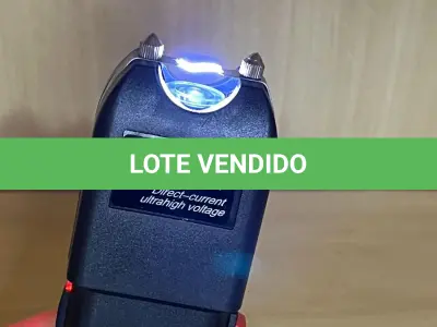 LOTE 132 - 01 TEASER LANTERNA DE CHOQUE 12.000K VOLTS (NO ESTADO)