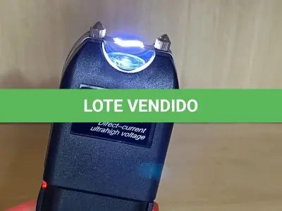 LOTE 090 - 01 TEASER LANTERNA DE CHOQUE 12.000K VOLTS (NO ESTADO)